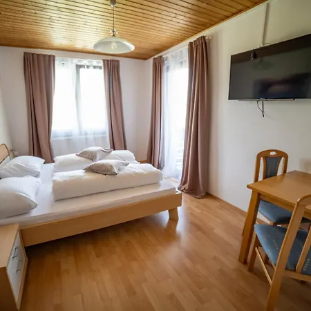 Keutschacherhof Konukevi Keutschach am See