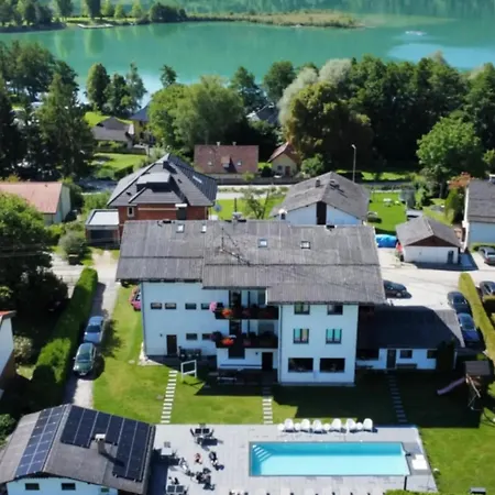 Konukevi Keutschacherhof 3*